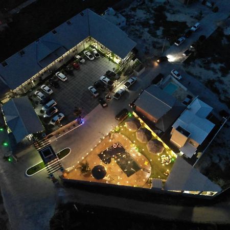 Leao Beach Pousada Luis Correia Exterior photo